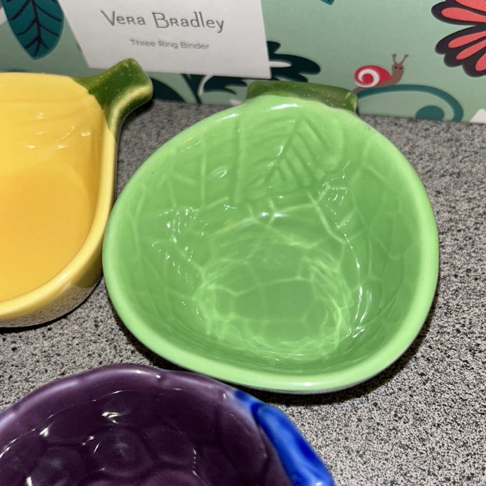 English set of 5 fruit ceramic pinch bowls - Picture 9 of 12